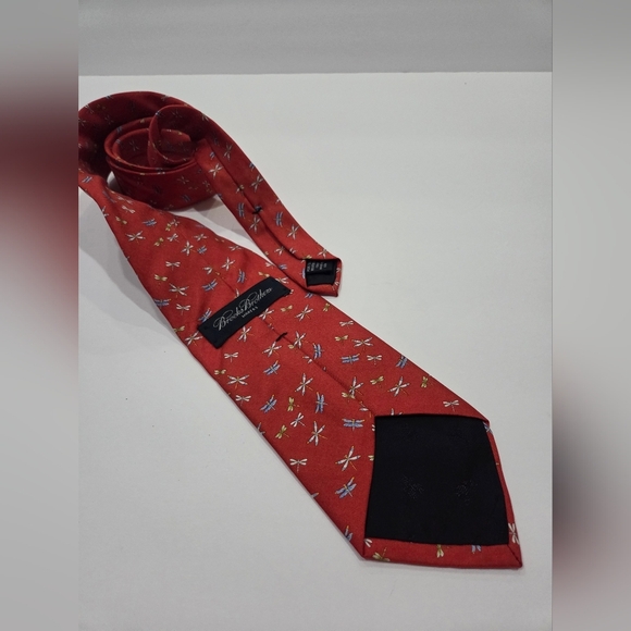 Brooks Brothers Red Tie with Dragonfly Design - Picture 3 of 7